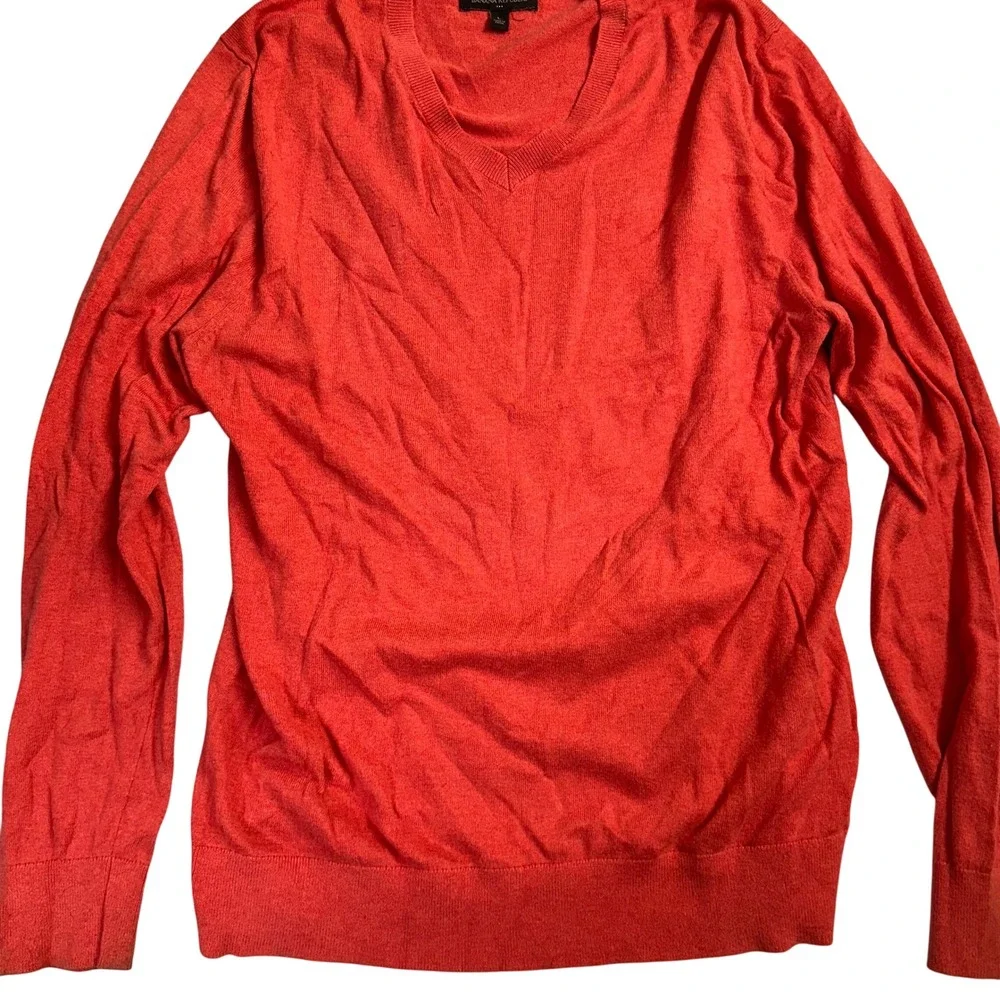 Banana Republic classic neck